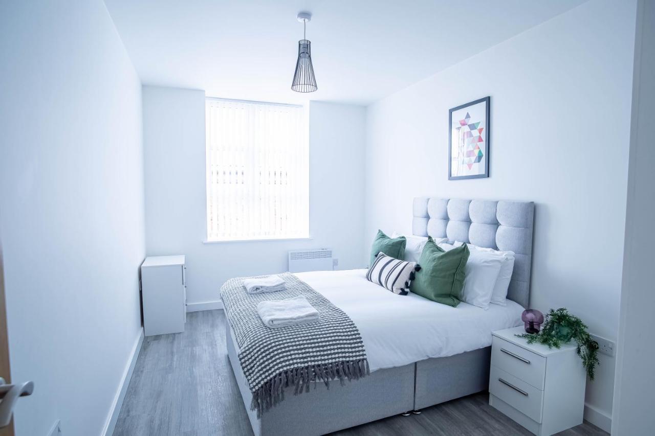 Luxury Apartments Available Next To Train Station - The Wallgate Apartments Wigan - Free Parking Kültér fotó