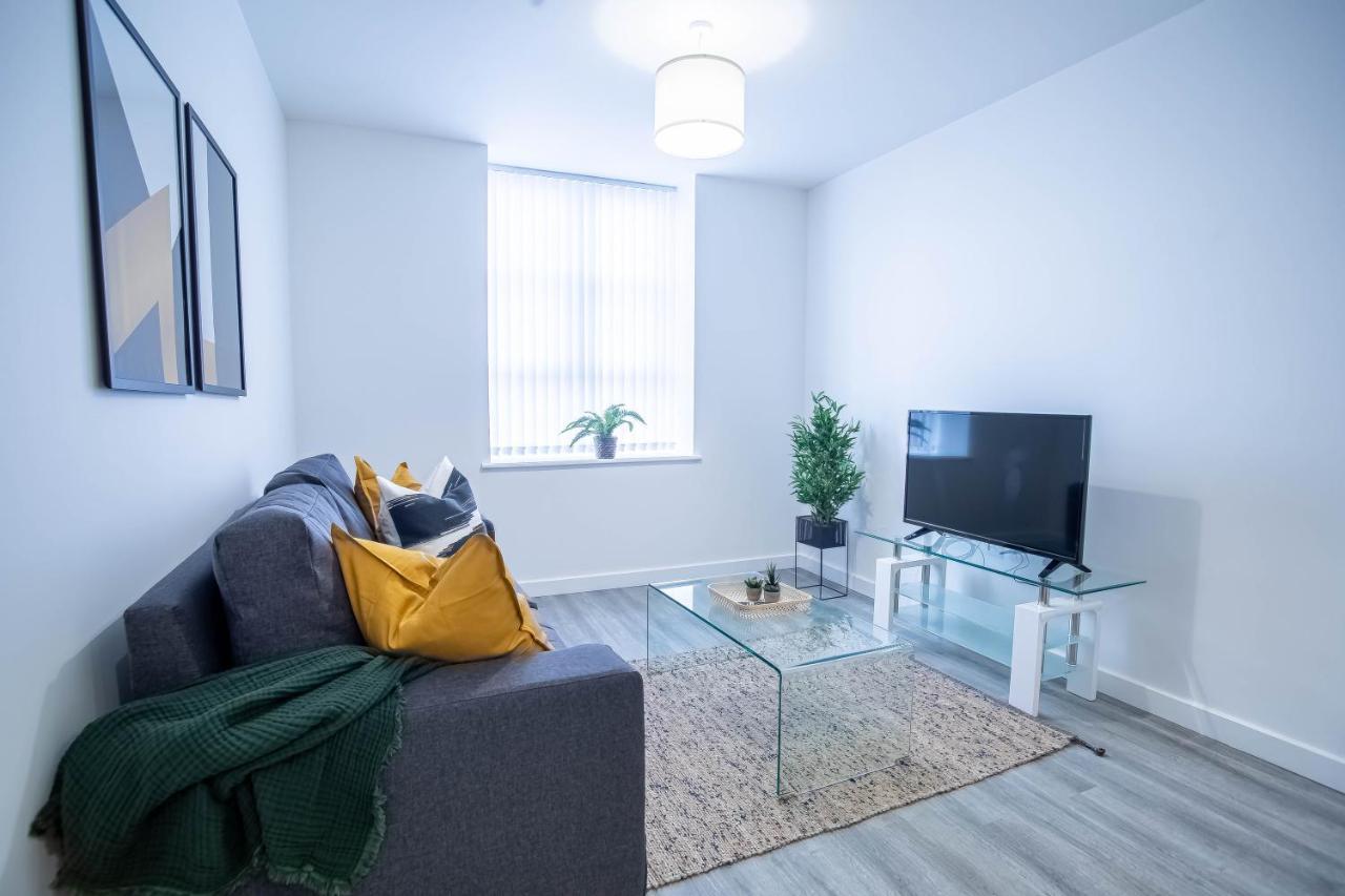 Luxury Apartments Available Next To Train Station - The Wallgate Apartments Wigan - Free Parking Kültér fotó