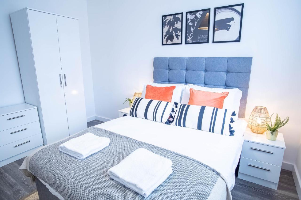 Luxury Apartments Available Next To Train Station - The Wallgate Apartments Wigan - Free Parking Kültér fotó
