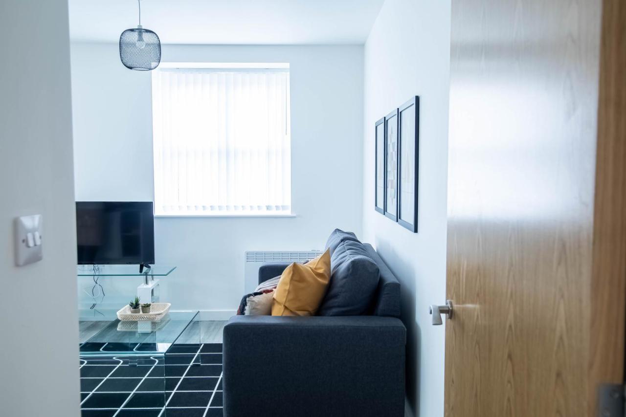 Luxury Apartments Available Next To Train Station - The Wallgate Apartments Wigan - Free Parking Kültér fotó