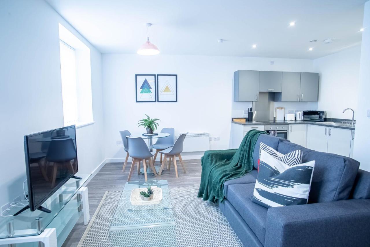 Luxury Apartments Available Next To Train Station - The Wallgate Apartments Wigan - Free Parking Kültér fotó